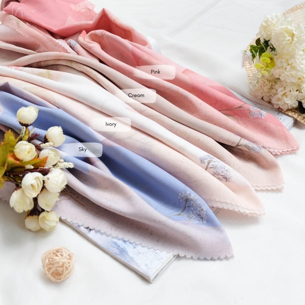 Segiempat Lily Scarf - LS71.3 Sky