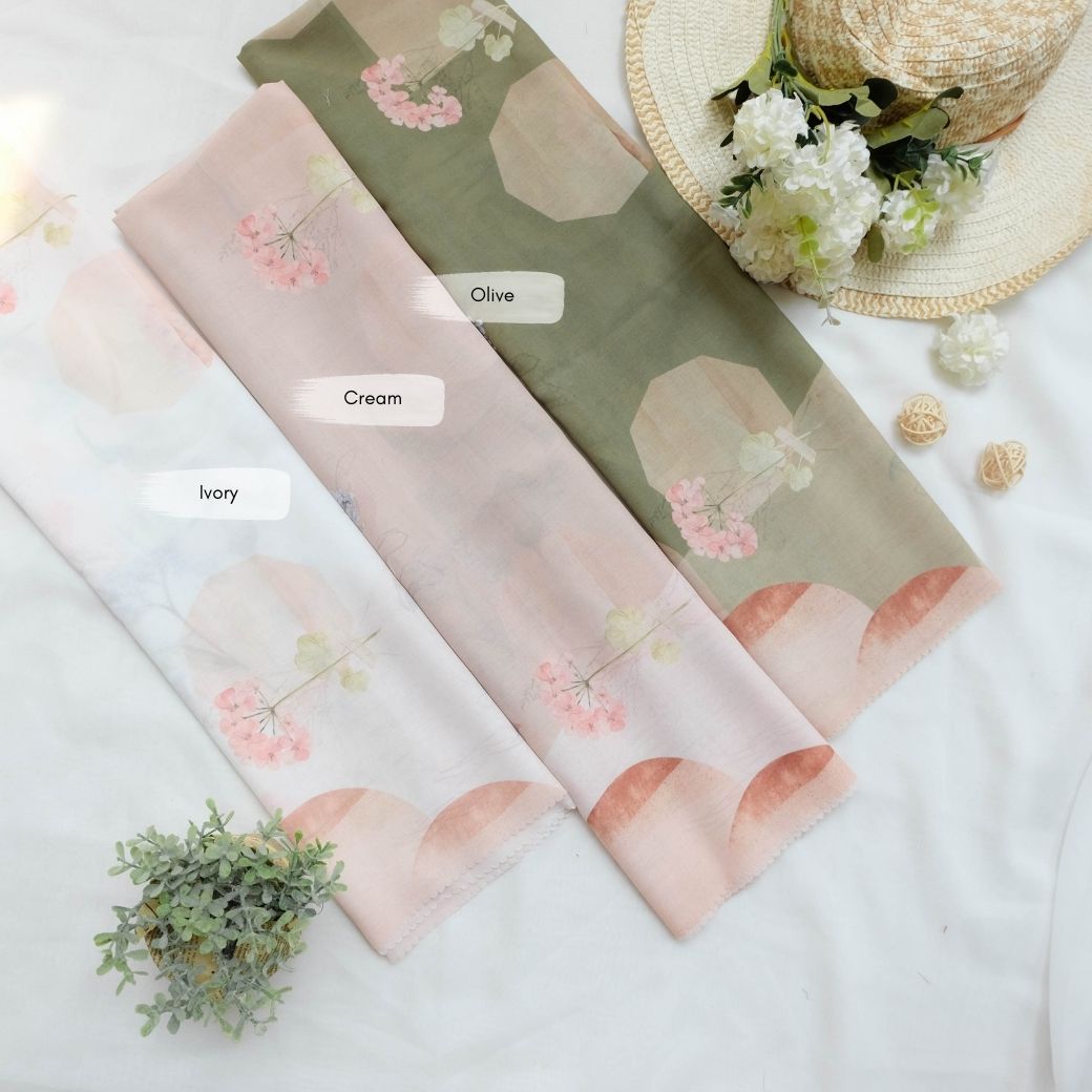 Segiempat Lily Scarf - LS71.2 Olive